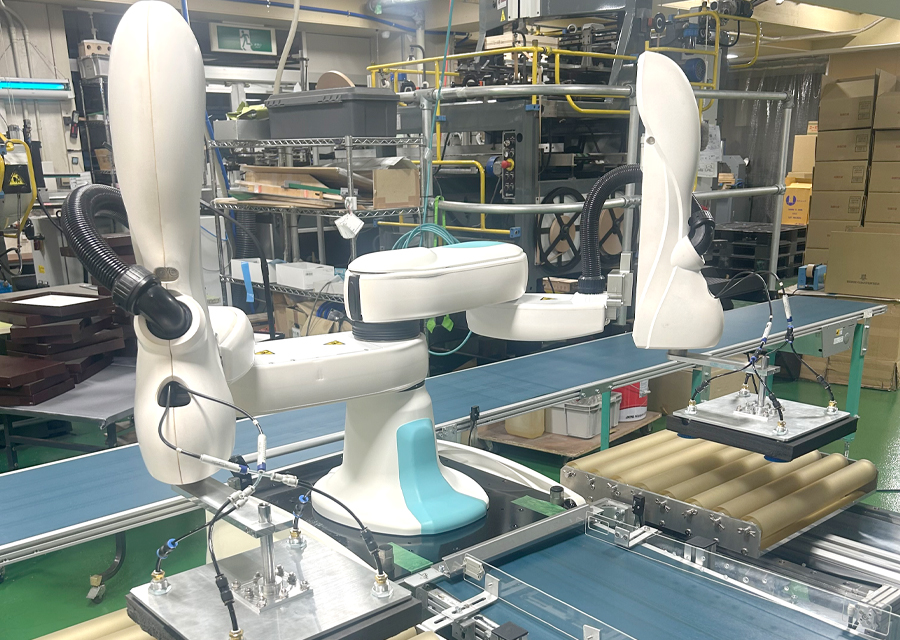 人共存型双腕スカラロボット＋自動擦りユニット